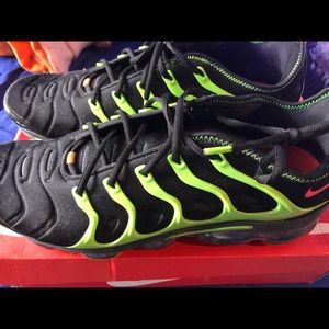 Nike VaporMax plus